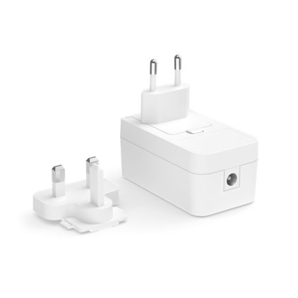 Nahaufnahme der Vorderseite von Philips Hue Netzteil (ein Eingang)